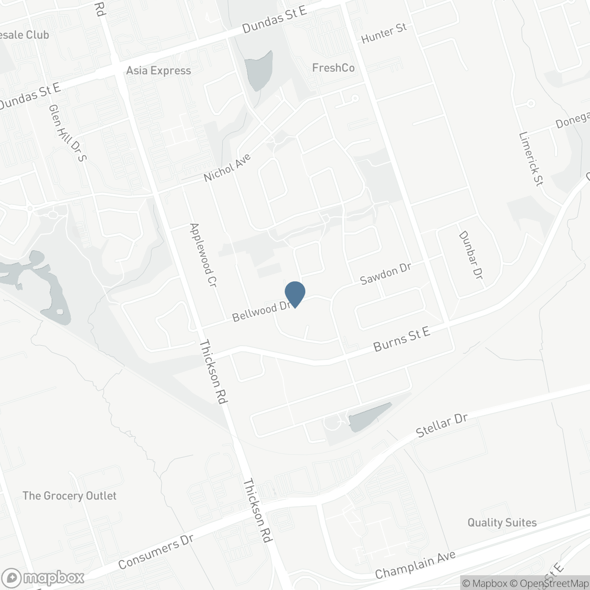 4 LOWDER PLACE, Whitby, Ontario L1N 8C1